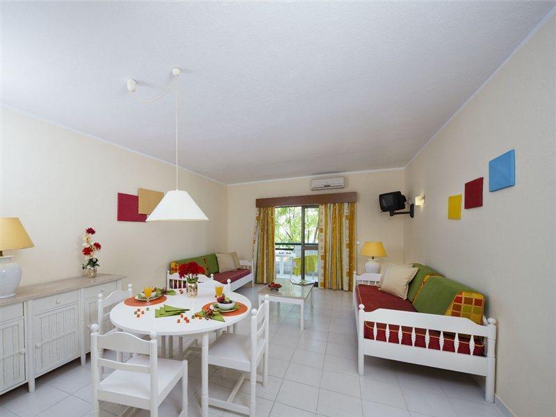 Cheerfulway Valmangude Jardim Apartamentos Albufeira Kültér fotó